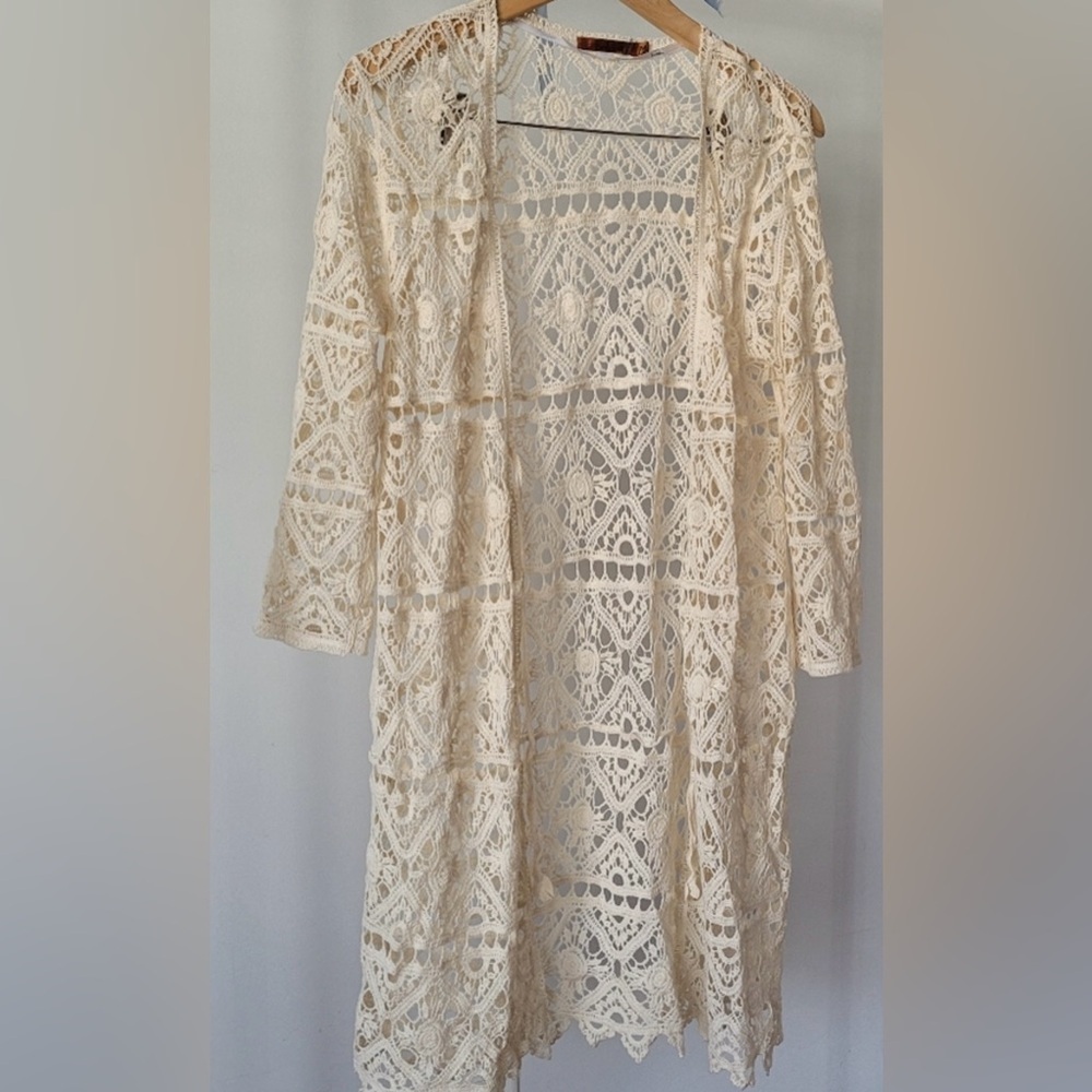 Belldini  Chochet Cardigan Boho Coverup Tan Long Sleeve Size S